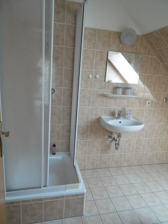 Pension Am Deich Kröslin Dış mekan fotoğraf